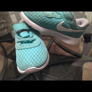 Nike toddler girl sneakers!